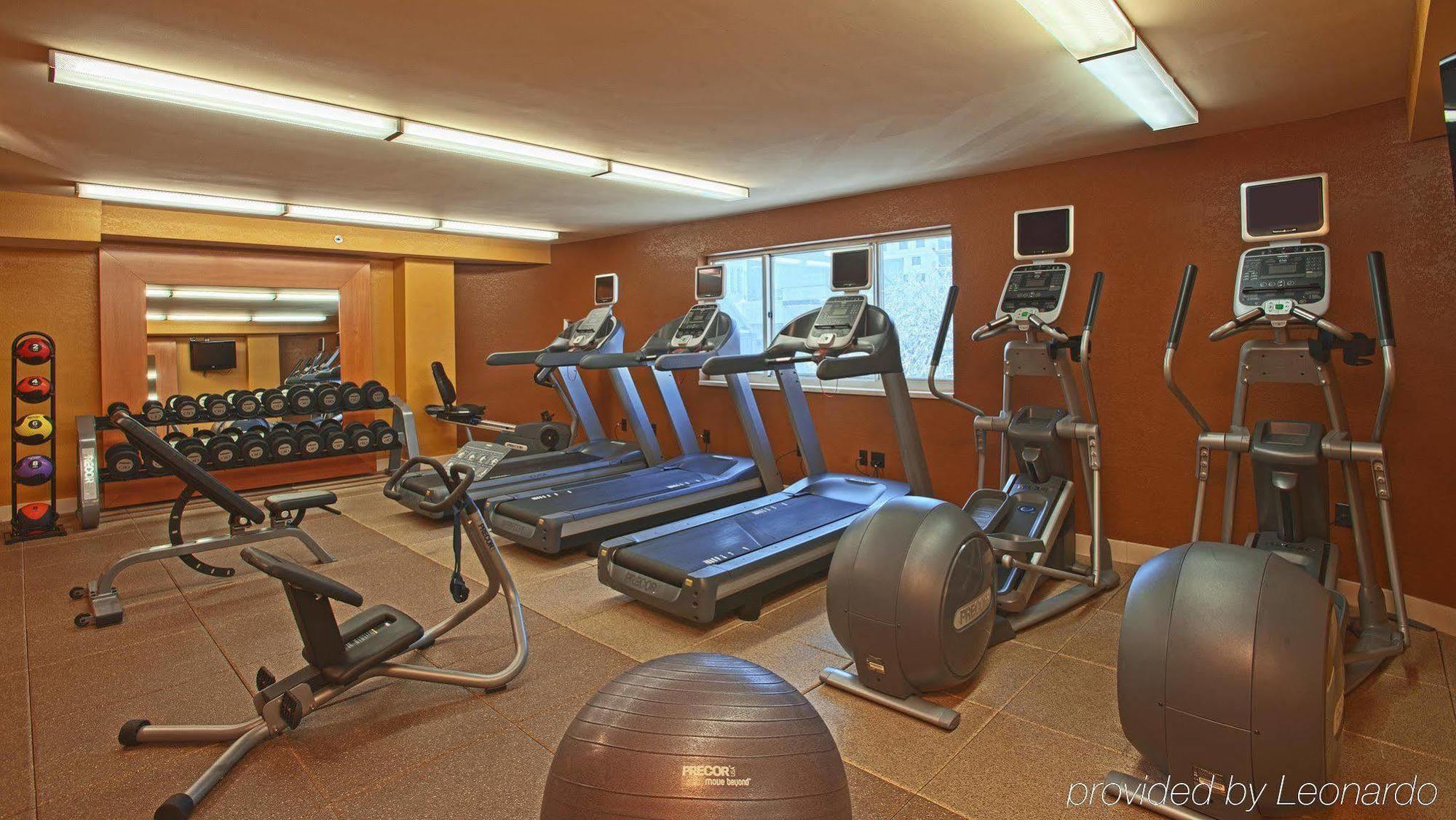 Doubletree Suites By Hilton Minneapolis Downtown Faciliteiten foto