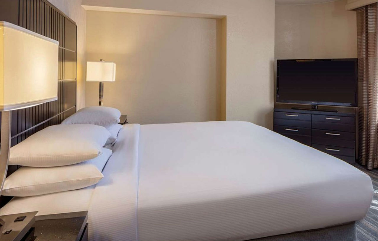 Doubletree Suites By Hilton Minneapolis Downtown Buitenkant foto